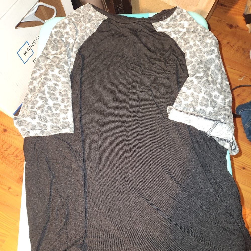 Zenana tshirt
